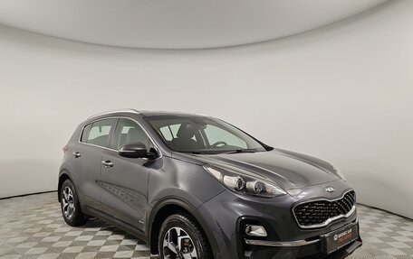 KIA Sportage IV рестайлинг, 2018 год, 1 999 000 рублей, 3 фотография