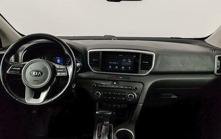 KIA Sportage IV рестайлинг, 2018 год, 1 999 000 рублей, 14 фотография