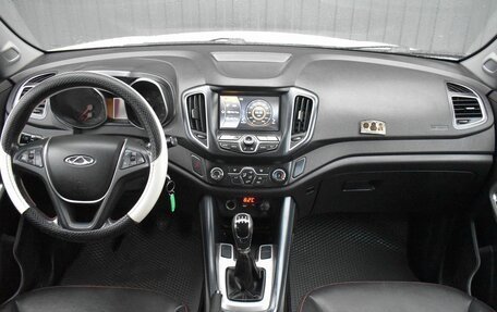 Chery Tiggo 5 I рестайлинг, 2015 год, 839 999 рублей, 7 фотография