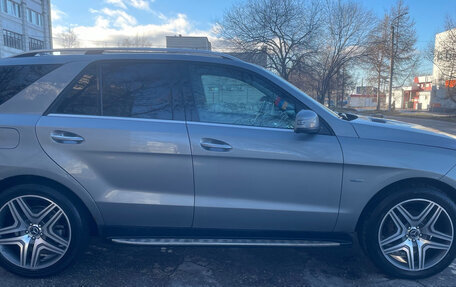 Mercedes-Benz M-Класс, 2012 год, 3 000 000 рублей, 3 фотография