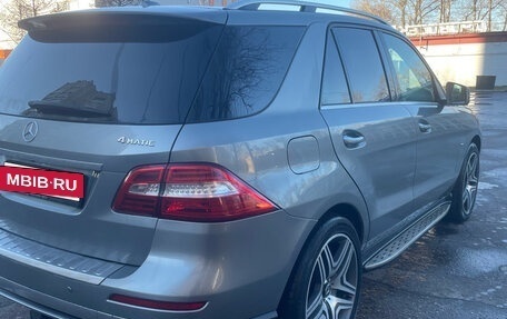 Mercedes-Benz M-Класс, 2012 год, 3 000 000 рублей, 4 фотография