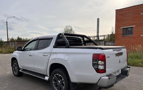 Mitsubishi L200 IV рестайлинг, 2023 год, 3 800 000 рублей, 8 фотография