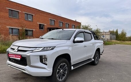 Mitsubishi L200 IV рестайлинг, 2023 год, 3 800 000 рублей, 9 фотография