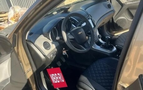 Chevrolet Cruze II, 2014 год, 950 000 рублей, 7 фотография