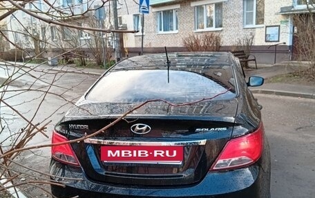 Hyundai Solaris II рестайлинг, 2015 год, 1 000 000 рублей, 4 фотография