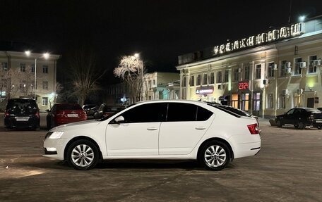 Skoda Octavia, 2018 год, 900 000 рублей, 3 фотография