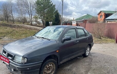 Volkswagen Polo III рестайлинг, 1996 год, 134 000 рублей, 3 фотография