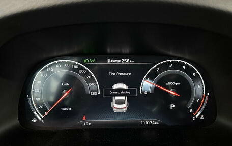 KIA K7, 2019 год, 2 600 000 рублей, 11 фотография