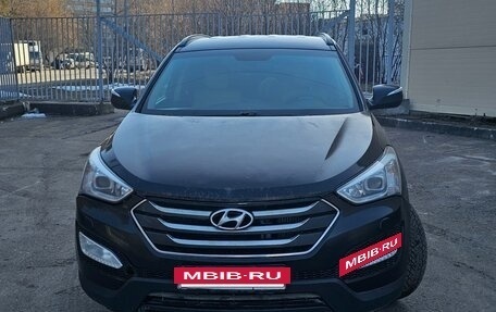 Hyundai Santa Fe III рестайлинг, 2013 год, 1 600 000 рублей, 2 фотография