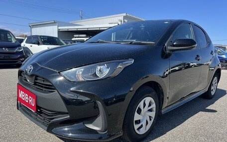 Toyota Yaris, 2022 год, 800 000 рублей, 1 фотография