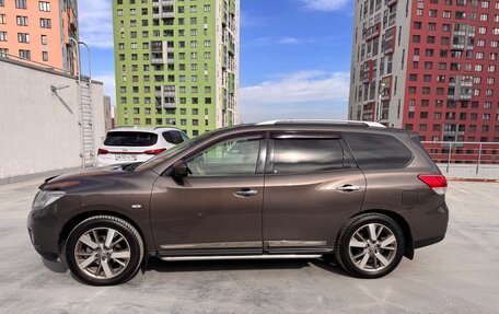 Nissan Pathfinder, 2015 год, 2 600 000 рублей, 3 фотография