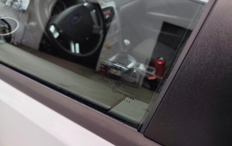 Ford Focus II рестайлинг, 2011 год, 630 000 рублей, 40 фотография