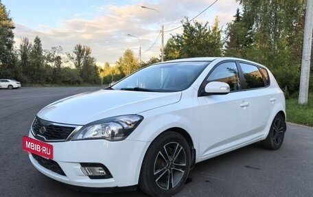 KIA cee'd I рестайлинг, 2010 год, 1 050 000 рублей, 18 фотография