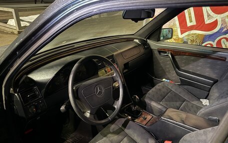 Mercedes-Benz C-Класс, 1995 год, 175 000 рублей, 9 фотография