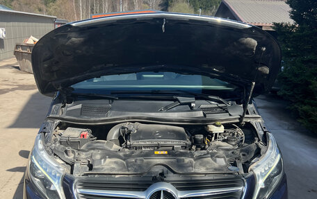 Mercedes-Benz V-Класс, 2019 год, 6 300 000 рублей, 10 фотография