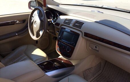 Mercedes-Benz R-Класс, 2008 год, 1 400 000 рублей, 10 фотография