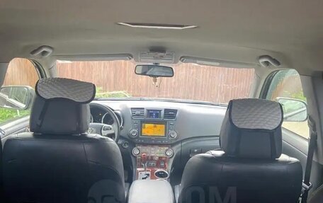 Toyota Highlander III, 2012 год, 2 000 000 рублей, 5 фотография