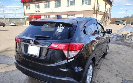 Honda Vezel, 2019 год, 1 800 000 рублей, 5 фотография