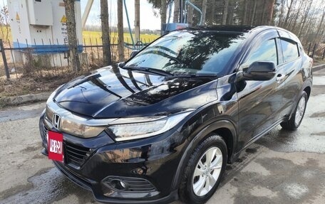 Honda Vezel, 2019 год, 1 800 000 рублей, 4 фотография