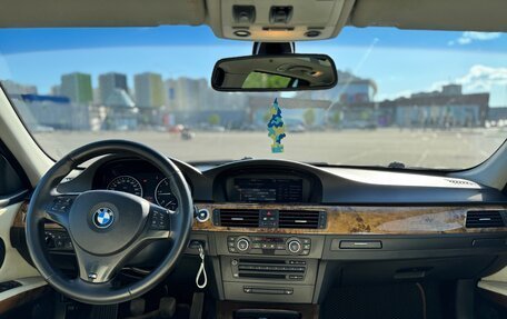 BMW 3 серия, 2007 год, 1 070 000 рублей, 8 фотография