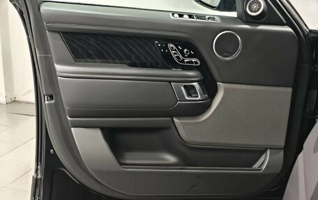 Land Rover Range Rover IV рестайлинг, 2021 год, 6 490 000 рублей, 7 фотография