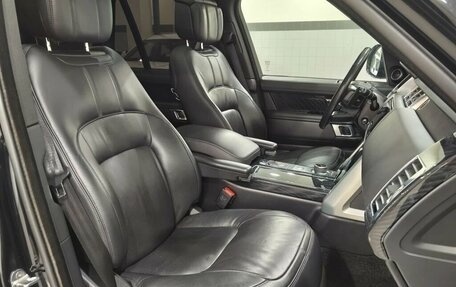 Land Rover Range Rover IV рестайлинг, 2021 год, 6 490 000 рублей, 30 фотография