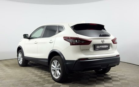 Nissan Qashqai, 2021 год, 2 300 000 рублей, 2 фотография