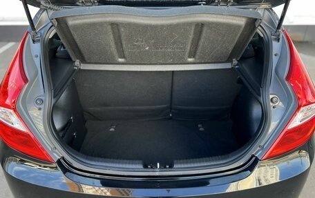 Hyundai Solaris II рестайлинг, 2015 год, 1 225 000 рублей, 10 фотография