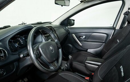 Renault Sandero II рестайлинг, 2016 год, 880 000 рублей, 5 фотография