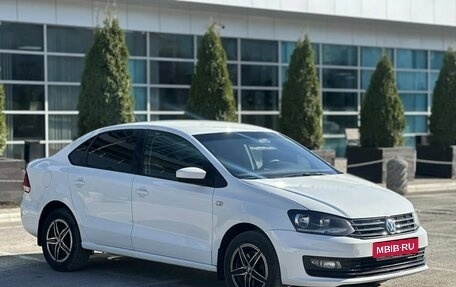 Volkswagen Polo VI (EU Market), 2016 год, 950 000 рублей, 1 фотография