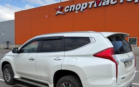 Mitsubishi Pajero Sport III рестайлинг, 2019 год, 2 750 000 рублей, 3 фотография