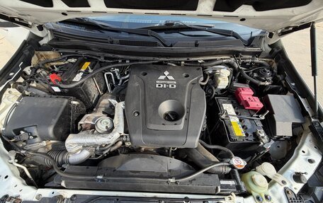 Mitsubishi Pajero Sport III рестайлинг, 2019 год, 2 750 000 рублей, 8 фотография