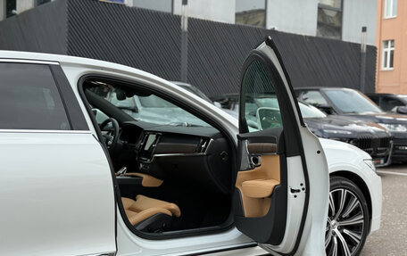 Volvo S90 II рестайлинг, 2025 год, 6 790 000 рублей, 17 фотография