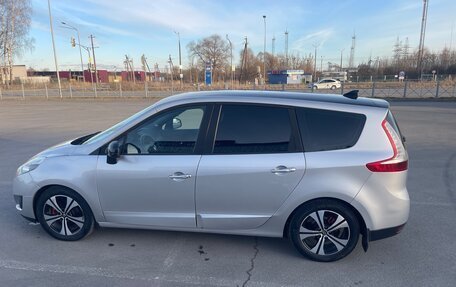 Renault Scenic III, 2011 год, 735 000 рублей, 5 фотография