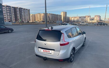 Renault Scenic III, 2011 год, 735 000 рублей, 3 фотография