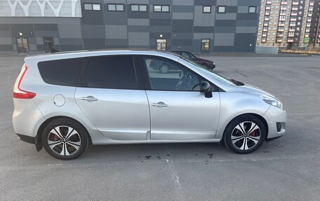 Renault Scenic III, 2011 год, 735 000 рублей, 4 фотография