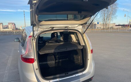 Renault Scenic III, 2011 год, 735 000 рублей, 10 фотография