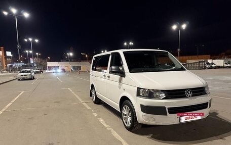 Volkswagen Caravelle T5, 2012 год, 2 100 000 рублей, 6 фотография