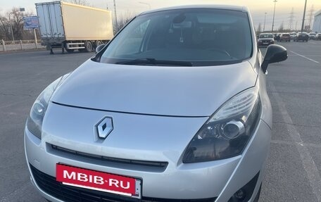 Renault Scenic III, 2011 год, 735 000 рублей, 13 фотография