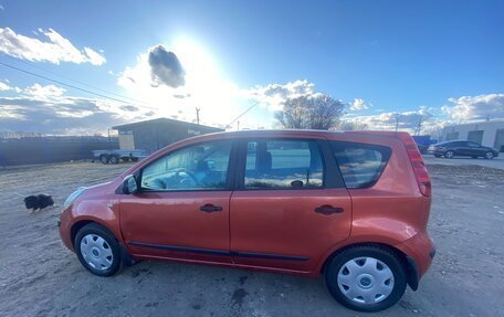 Nissan Note II рестайлинг, 2006 год, 395 000 рублей, 2 фотография