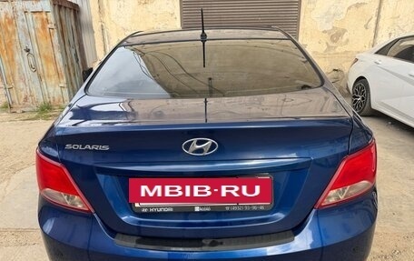 Hyundai Solaris II рестайлинг, 2015 год, 680 000 рублей, 3 фотография