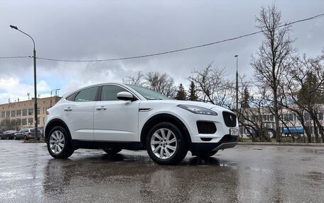 Jaguar E-Pace, 2018 год, 2 400 000 рублей, 7 фотография