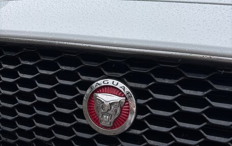 Jaguar E-Pace, 2018 год, 2 400 000 рублей, 20 фотография