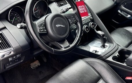 Jaguar E-Pace, 2018 год, 2 400 000 рублей, 10 фотография