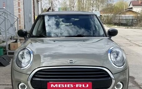 MINI Hatch, 2019 год, 2 200 000 рублей, 3 фотография