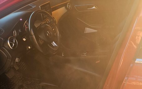 Mercedes-Benz GLA, 2015 год, 2 100 000 рублей, 8 фотография