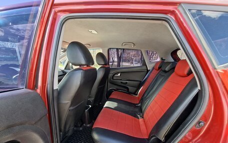 KIA Venga I, 2011 год, 900 000 рублей, 9 фотография