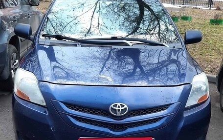 Toyota Yaris III рестайлинг, 2008 год, 310 000 рублей, 3 фотография