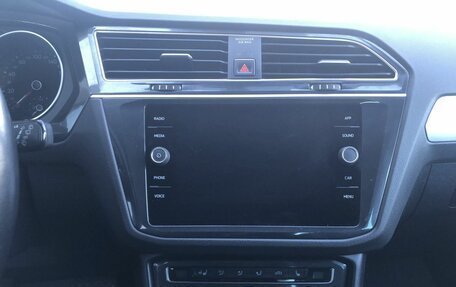 Volkswagen Tiguan II, 2018 год, 2 000 000 рублей, 14 фотография