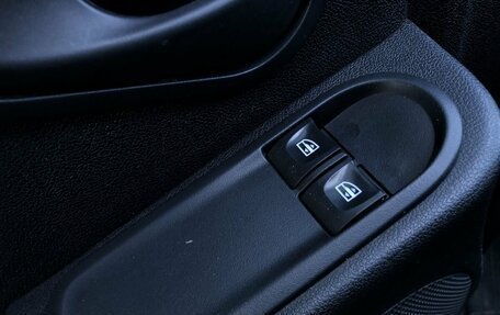 Renault Duster I рестайлинг, 2018 год, 1 570 000 рублей, 13 фотография